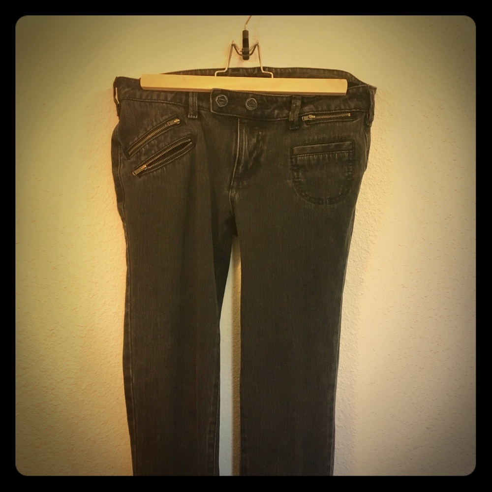 Bebe Women’s Zippers Jeans. Black/gray. Size 28